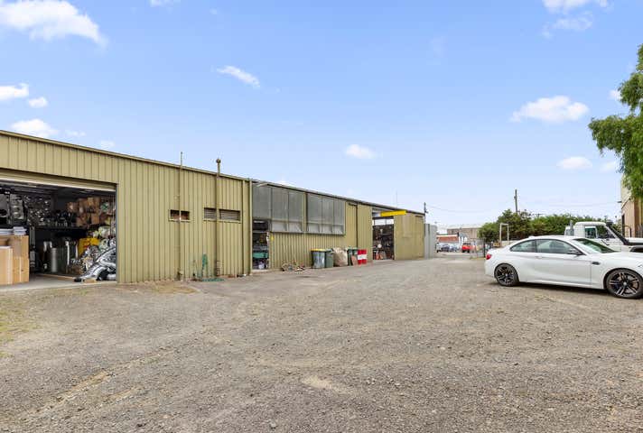 36 Boswell Avenue Newtown VIC 3220 - Image 6