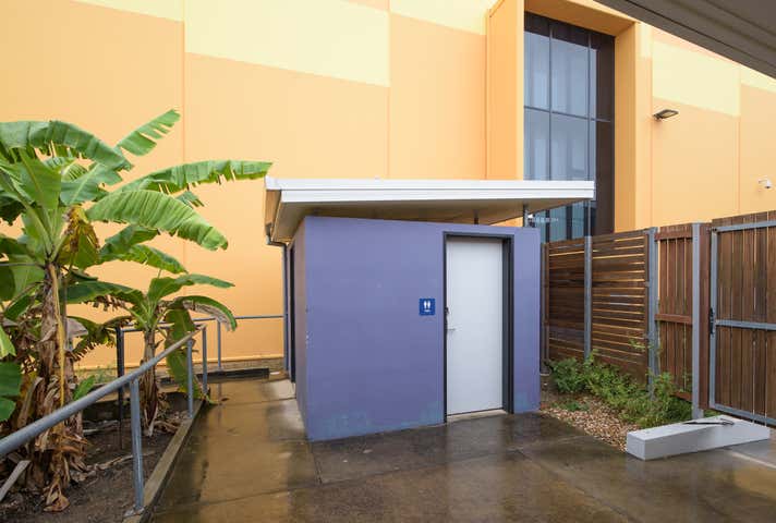 48 Goondoon Street Gladstone Central QLD 4680 - Image 23