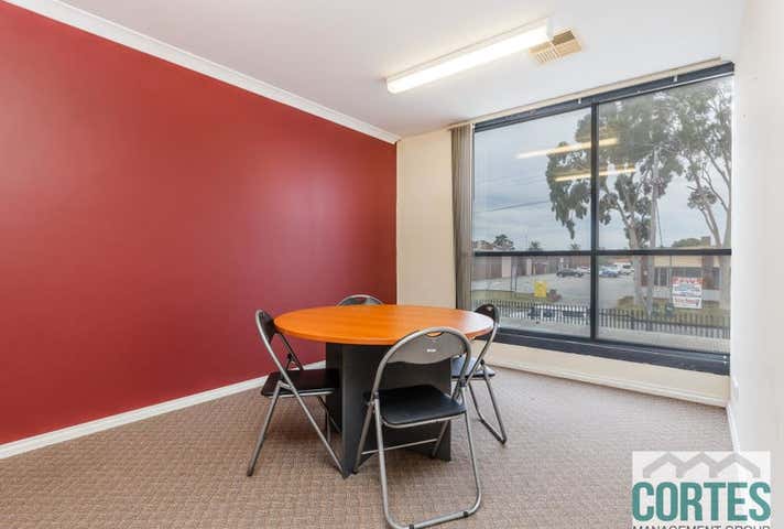 3/3/52 Kent Street Cannington WA 6107 - Image 5