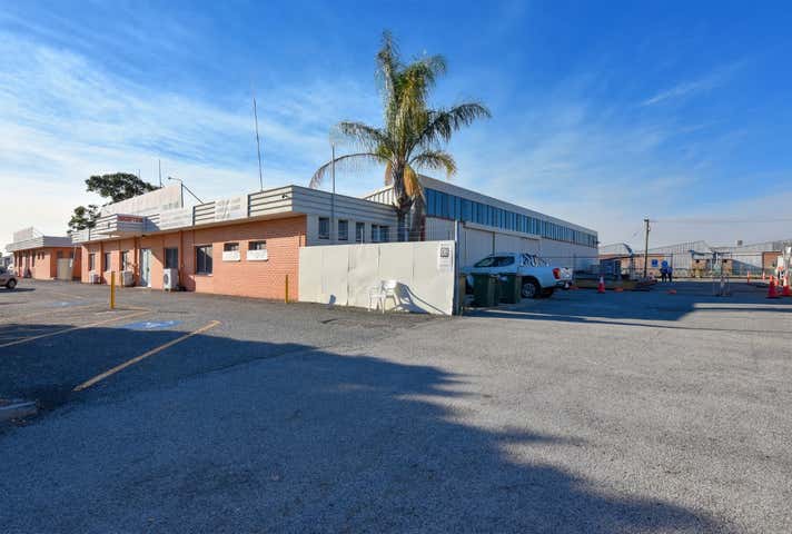 230 Railway Parade Cannington WA 6107 - Image 13