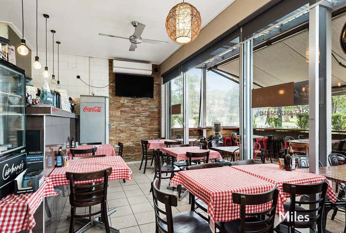 34 & 36 Springthorpe Boulevard Macleod VIC 3085 - Image 3