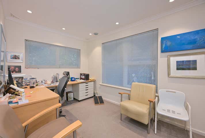 7 Pike Street Karrinyup WA 6018 - Image 9