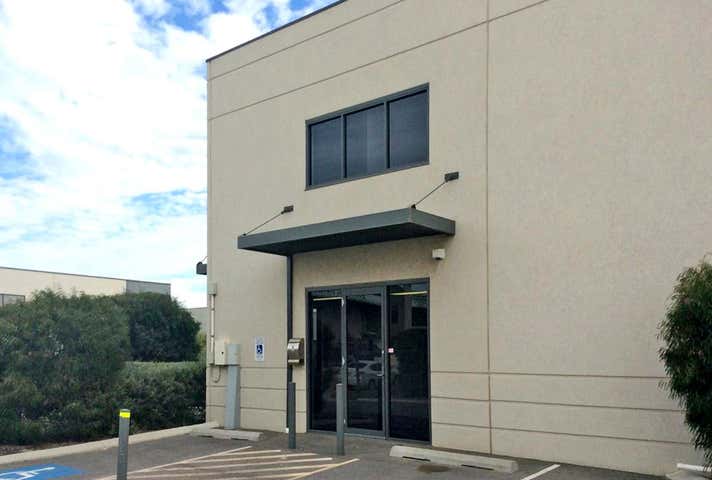 Unit 2, 14 Bally Street Landsdale WA 6065 - Image 2