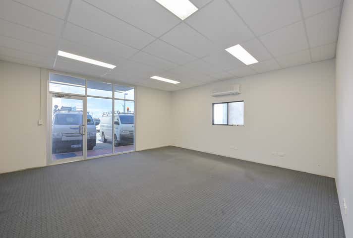 27/51 Lancaster Road Wangara WA 6065 - Image 5