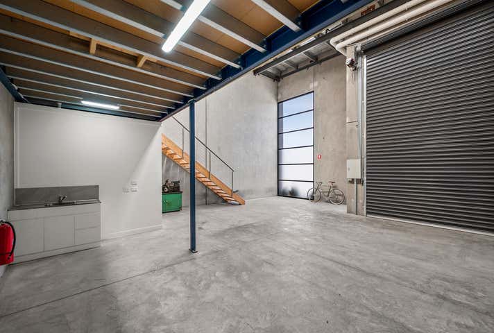 14/7 Seaside Parade North Shore VIC 3214 - Image 3