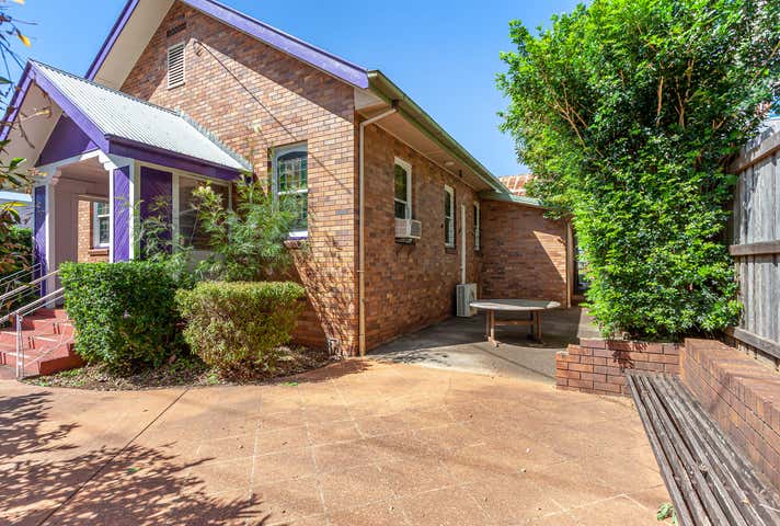 100 Herries Street East Toowoomba QLD 4350 - Image 16