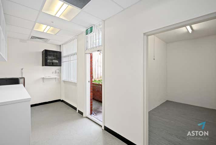 420 Hampton Street Hampton VIC 3188 - Image 2