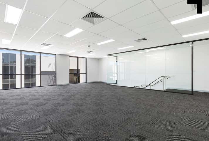 19/125 Rooks Road Nunawading VIC 3131 - Image 4