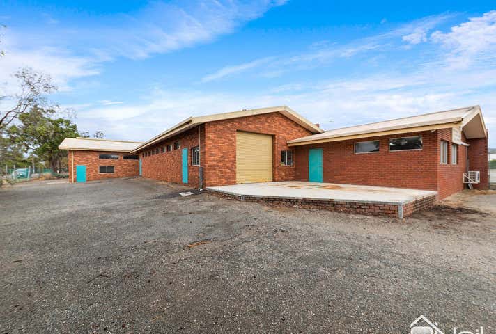 29 Owen Road Kelmscott WA 6111 - Image 1