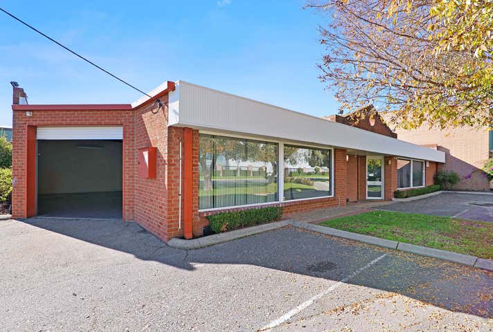 2 Somersby Road Welshpool WA 6106 - Image 13