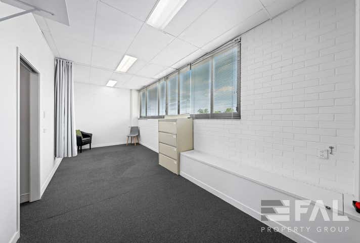 Suite  15, 198 Moggill Road Taringa QLD 4068 - Image 4