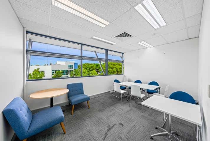 18 Metroplex Avenue Murarrie QLD 4172 - Image 9