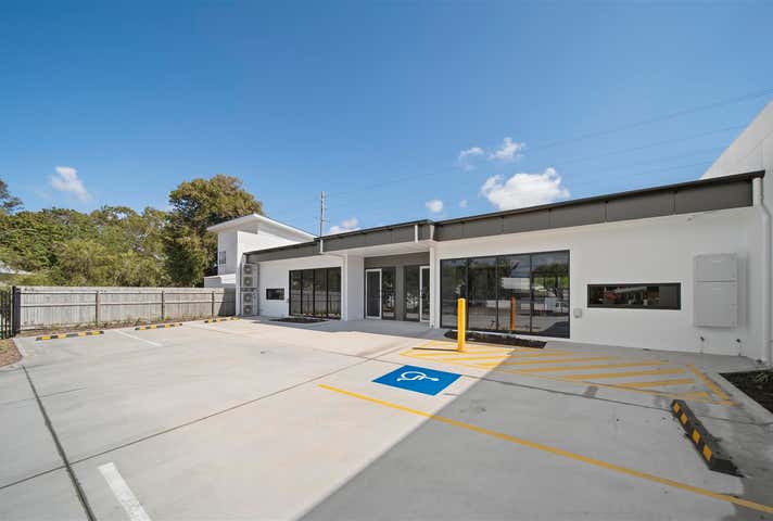 7 Woolcock Street Hyde Park QLD 4812 - Image 12