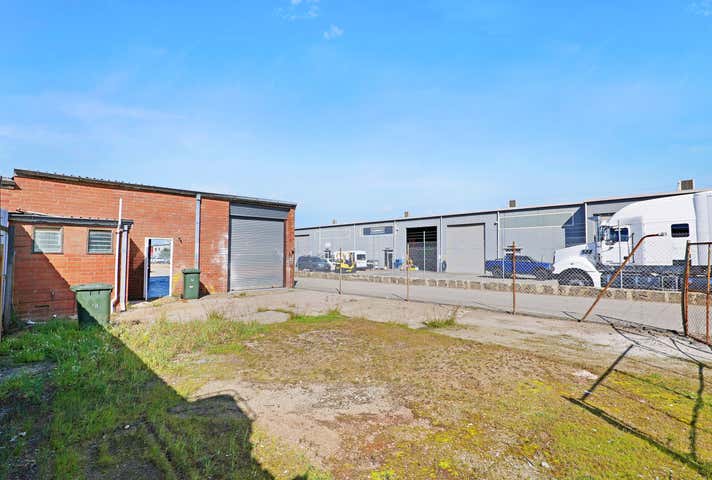 10/126-128 Radium Street Welshpool WA 6106 - Image 10