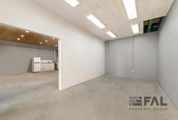 Unit  14, 9 Lahey Close Sherwood QLD 4075 - Image 5