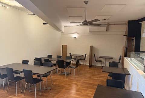 1/470 Esplanade Torquay QLD 4655 - Image 7