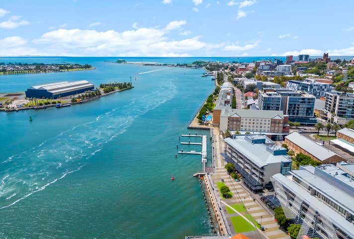 E2/1 Honeysuckle Drive Newcastle NSW 2300 - Image 5