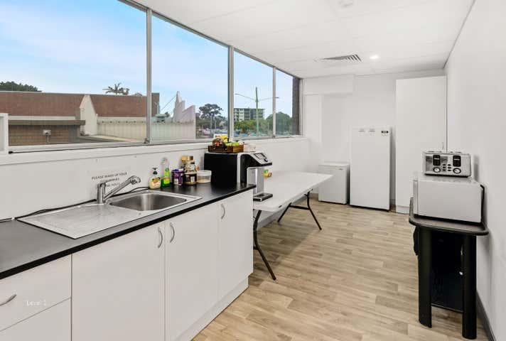 19 Creek Street Redcliffe QLD 4020 - Image 7
