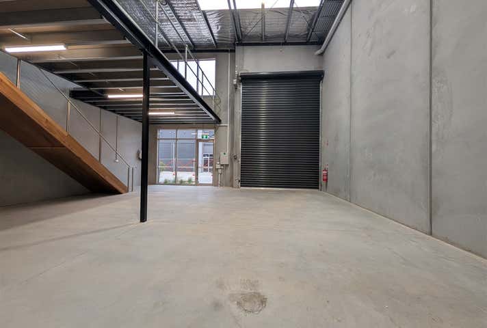 11/4 Joyce Court Coburg North VIC 3058 - Image 5