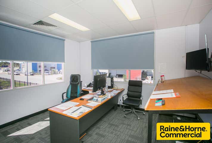 Unit 1 / 14 Niche Parade Wangara WA 6065 - Image 3