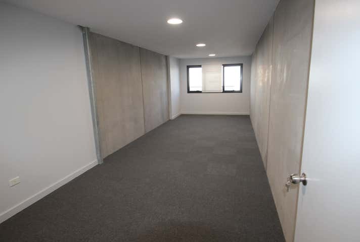 8/7 Waynote Place Unanderra NSW 2526 - Image 21