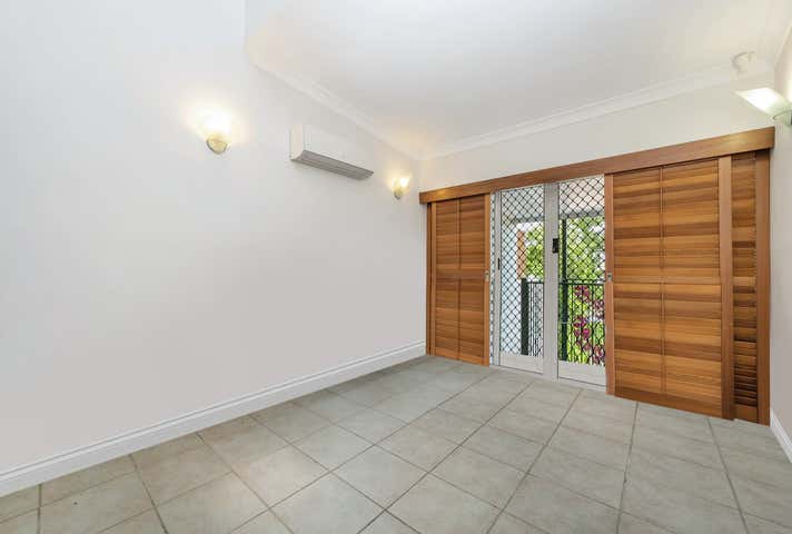 2/106 Charters Towers Road Hermit Park QLD 4812 - Image 11