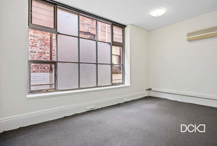1/28 Pall Mall Bendigo VIC 3550 - Image 4