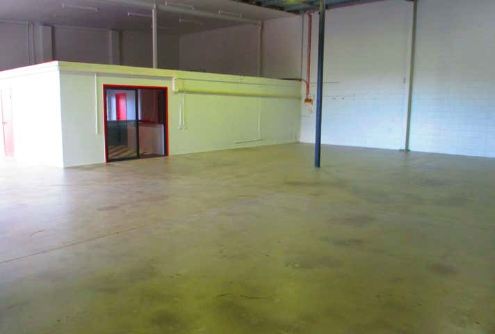 42 Joan Street Bungalow QLD 4870 - Image 2