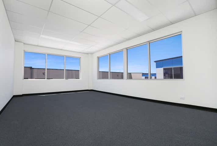 18/35 Five Islands Road Port Kembla NSW 2505 - Image 3