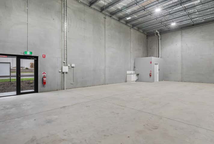 1/3 Railway Court Cambridge TAS 7170 - Image 4