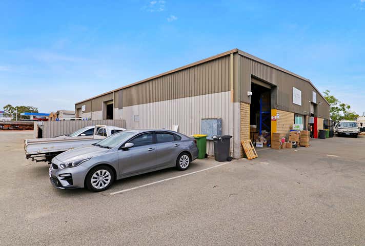 Unit 2, 8 Ryelane Street Maddington WA 6109 - Image 9