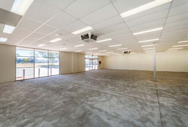 2 / 65 Reserve Drive Mandurah WA 6210 - Image 4