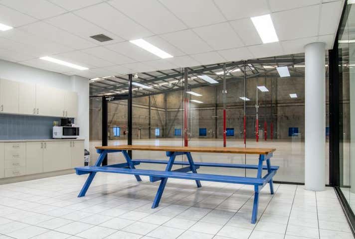 32 & 34 Denninup Way Malaga WA 6090 - Image 6