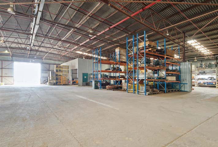 25 Wellard St Bibra Lake WA 6163 - Image 5