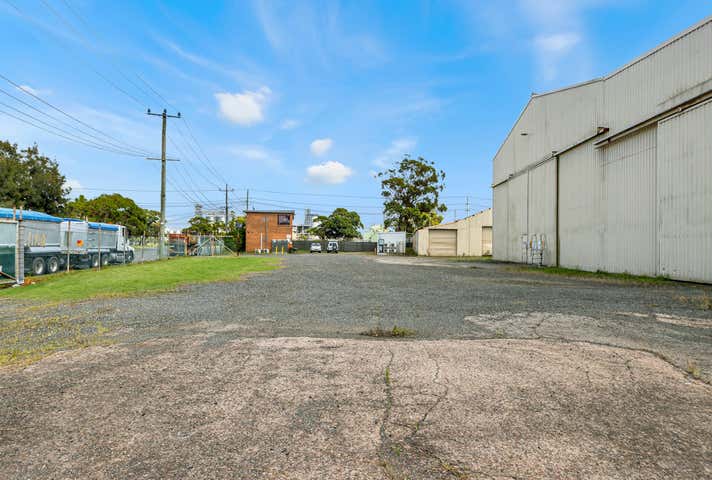 6 Sandpiper Close Kooragang NSW 2304 - Image 10
