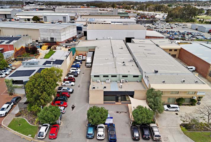 5 Pitino Court Osborne Park WA 6017 - Image 2