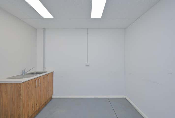 1/4 Bassendean Road Bayswater WA 6053 - Image 7