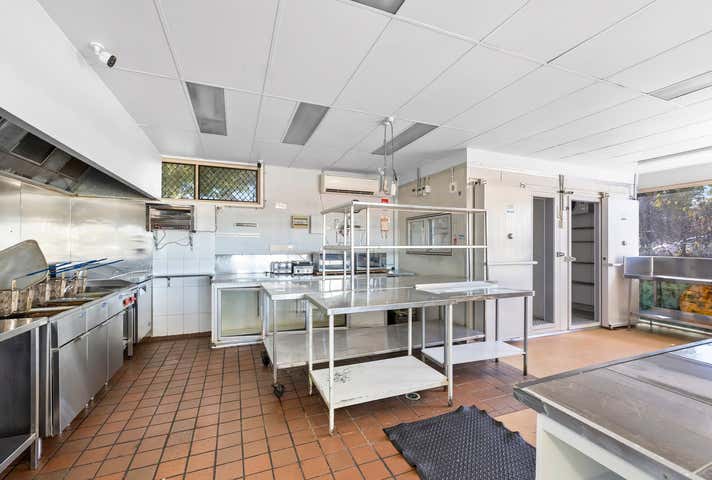 6 & 7, 130 Beerburrum Street Aroona QLD 4551 - Image 5