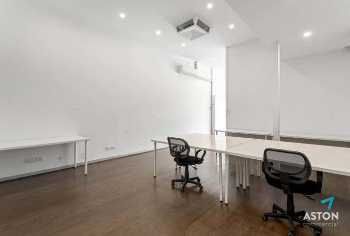 9 Mahoneys Road Forest Hill VIC 3131 - Image 3