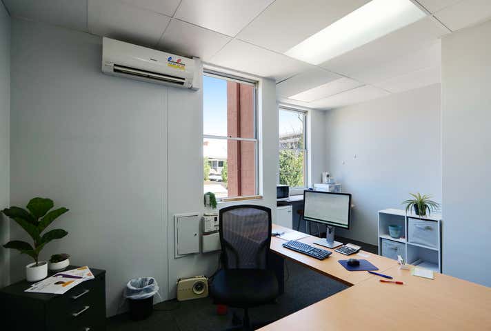 9/76 Canning Highway Victoria Park WA 6100 - Image 4