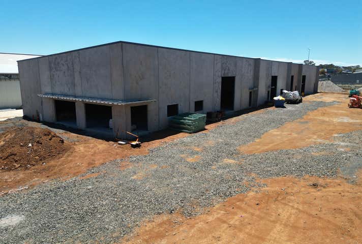 4 Skymaster Place Dubbo NSW 2830 - Image 13