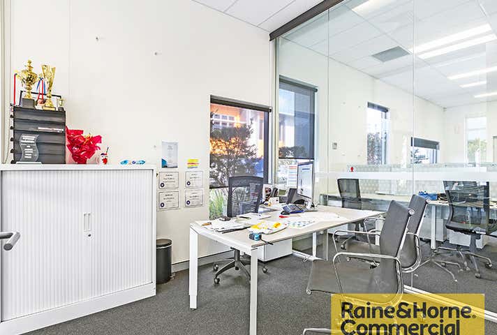 2/67 Depot Street Banyo QLD 4014 - Image 7