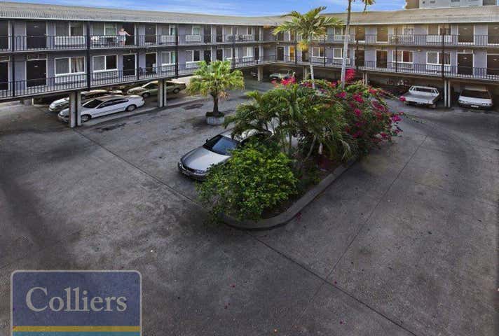 Adventurers Backpackers Resort, 79 Palmer Street South Townsville QLD 4810 - Image 7