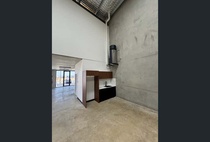 U17 & 18, 21 Global Road Neerabup WA 6031 - Image 4