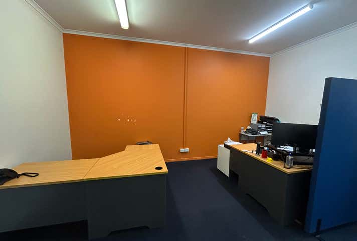 2/62  Main Street Pialba QLD 4655 - Image 6