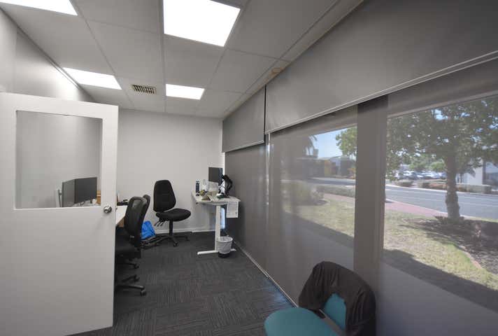 3 & 4/22 Stanley Street Wodonga VIC 3690 - Image 3