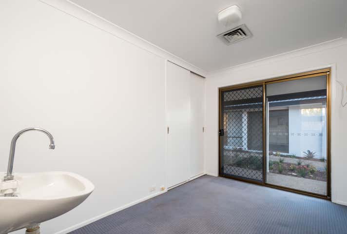 299 Rio Vista Boulevard Mermaid Waters QLD 4218 - Image 12