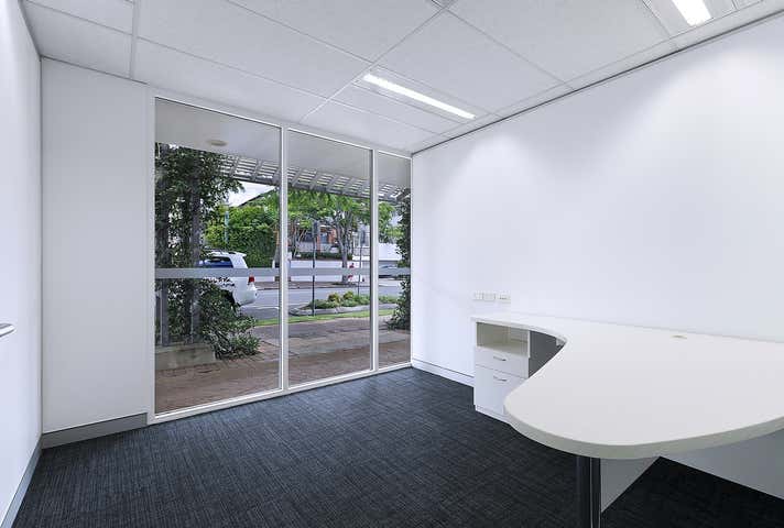 99 Racecourse Road Ascot QLD 4007 - Image 6