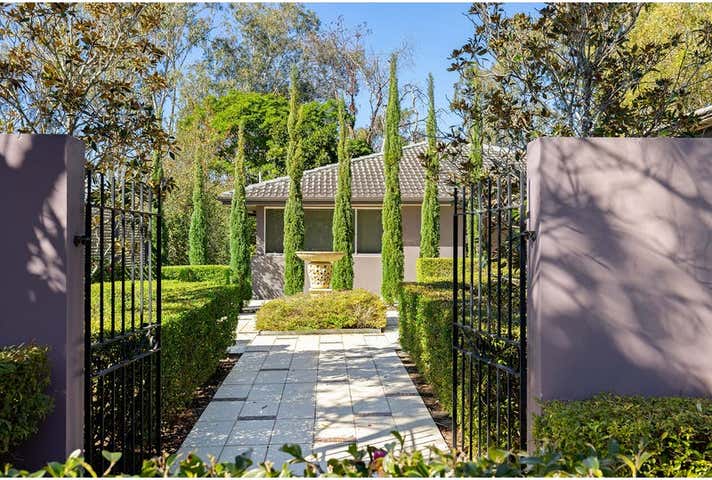 8 Nerang Street Nerang QLD 4211 - Image 4