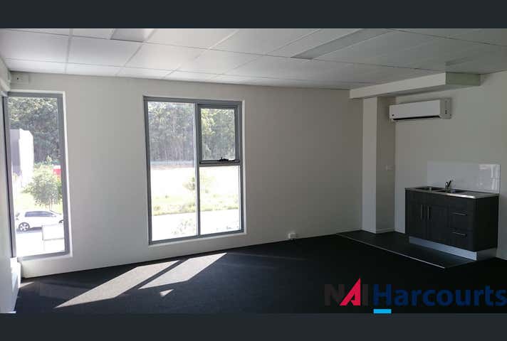 1/32 Harrington Street Arundel QLD 4214 - Image 9